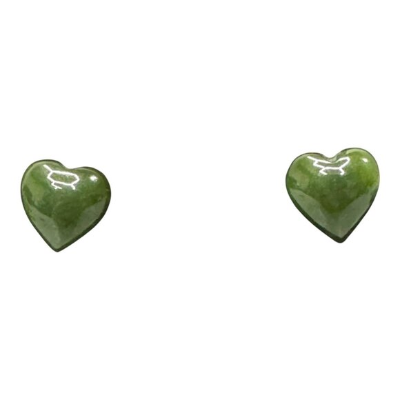Vintage Carved Jade Heart Stud Earrings Vintage Elegant Gemstone Small READ - Picture 1 of 5